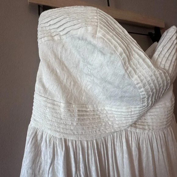 Women's L Kimchi Blue Strapless Cream Color Dress Fit Flare Pleated Sweetheart - Picture 6 of 12